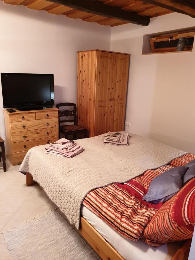 Kis Haz Apartman Zalacsány Eksteriør billede